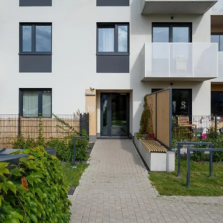 Miedziana Spacious In By Renters Апартаменты Вроцлав